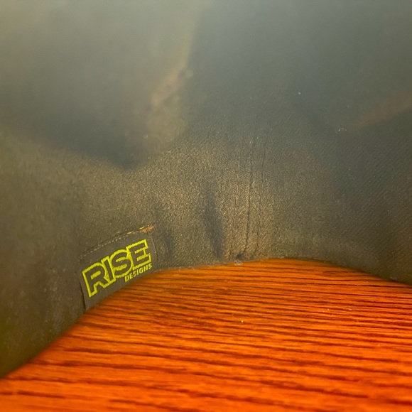 Rise Designs Sunrise hat. - Picture 2 of 2